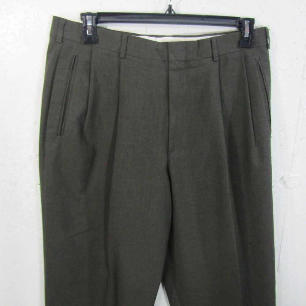 Action Choice by Levi Strauss & Co. Men's 36x32 Pleated Cuffed Dress Pants Olive